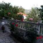 Apartment Sofia's Garden By Kottas