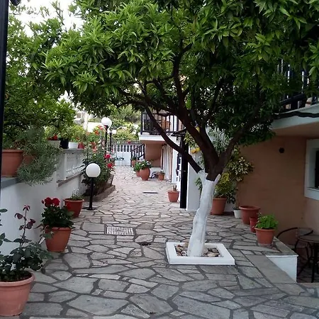 Apartment Sofia's Garden *