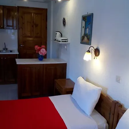Sofia's Garden Apartment *