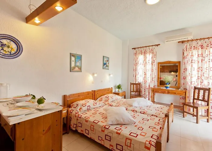 Sofia's Garden By Kottas Apartment